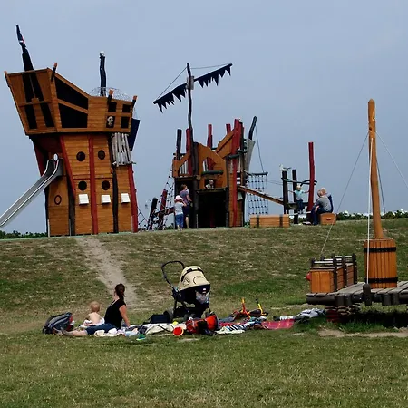 De Uul Mit Sauna Und Schwimmbad Dorumer Neufeld