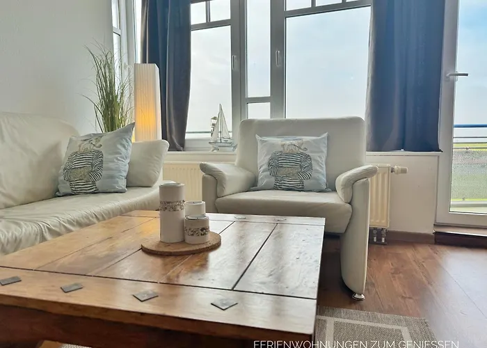 De Uul Mit Sauna Und Schwimmbad